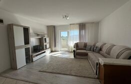 Apartament 3 camere, 73 mp, 2 bai, zona Avram Iancu 