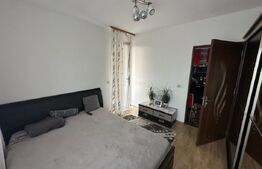 Apartament cu 2 camere decomandat, balcon, etaj 2/5, parcare, zona Petrom 