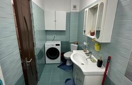 Apartament cu 2 camere decomandat, balcon, etaj 2/5, parcare, zona Petrom 