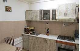 De vanzare 2 camere, 40 mp, zona sensului giratoriu, boxa la subsol!