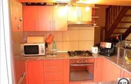 3 camere, 90 mp cu scara interioara in zona Campului