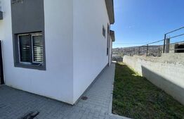 Duplex la vanzare in Campenesti in zona centrala