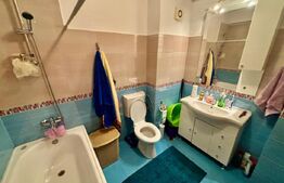 Apartament de 2 camere, 46mp, parcare, zona Teilor