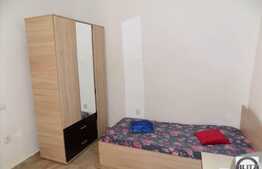 Garsoniera, 25 mp, mobilata modern, terasa 18 mp, zona Piata Unirii