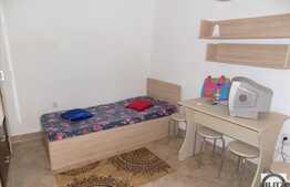 Garsoniera, 25 mp, mobilata modern, terasa 18 mp, zona Piata Unirii