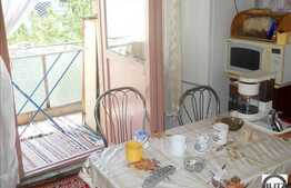 Vanzare 2 camere decomandate in zona Donath