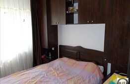 De vanzare apartament 3 camere, 55 mp, boxa subsol, zona Billa