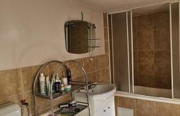 Casa 2 camere, teren 121 mp, Schei