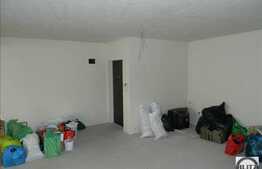 Apartament 3 camere, 90 mp, semifinisat, Zona Piata Engels