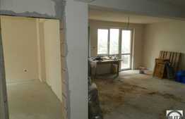 Apartament 3 camere, 90 mp, semifinisat, Zona Piata Engels