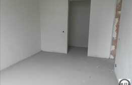 2 camere, 43 mp, semifinisat! Etaj intermediar!Zona Somesului! Optional parcare!