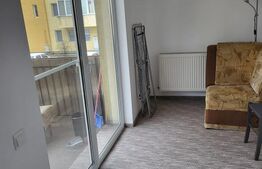 Apartament cu 3 camere, 68mp + 22mp depozitare, parcare, zona Porii