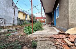 Casa renovabila/demolabila cu teren de 365 mp, zona Paris