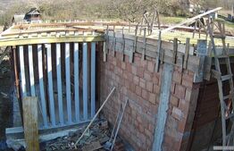 Casa 5 camere, 176mp, la rosu, Gadalin