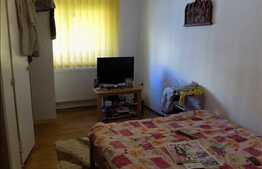 De vanzare apartament 3 camere, 63,5 mp, parcare, boxa subsol, zona Oncos