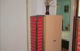 3 camere, decomandat, 65 mp, garaj, loc de parcare, boxa subsol, zona 14 Iulie