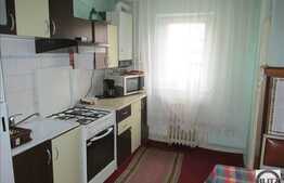 3 camere, decomandat, 65 mp, garaj, loc de parcare, boxa subsol, zona 14 Iulie