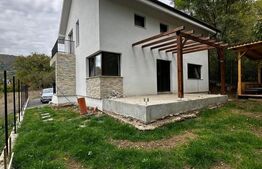 Casa individuala de vanzare, 135 mp, 317 teren, zona Capus !