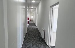 Hala clasa A, langa autostrada 