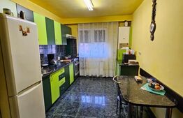 Apartament 3 camere, decomandat, 66 mp, etaj intermerdiar, zona Pietei Flora