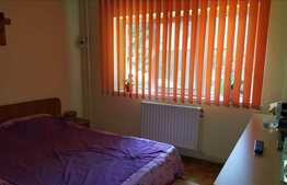 De vanzare apartament 3 camere, 71 mp, decomandat, zona strazii Dunarii