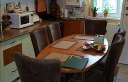 De vanzare apartament 3 camere, 71 mp, decomandat, zona strazii Dunarii