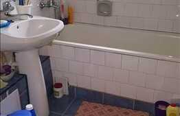 De vanzare apartament 3 camere, 71 mp, decomandat, zona strazii Dunarii