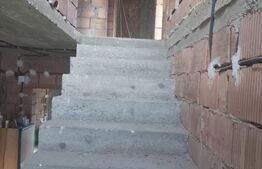 Casa de 95 mp utili si 365 mp teren, Harman 