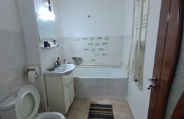 Apartament spatios Feldioara, 3 camere
