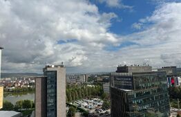 Penthouse, 145 mp, 75 mp terasa, zona Iulius Mall