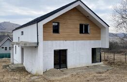 Casa individuala Salicea, 170 mp utili, 710 mp teren cu 2 fronturi generoase