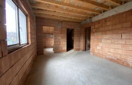 Casa individuala Salicea, 170 mp utili, 710 mp teren cu 2 fronturi generoase