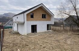 Casa individuala Salicea, 170 mp utili, 710 mp teren cu 2 fronturi generoase