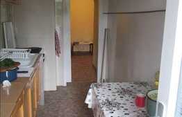 De vanzare apartament 3 camere, 65 mp, parcare, boxa subsol, zona Big