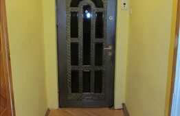 De vanzare apartament 3 camere, 65 mp, parcare, boxa subsol, zona Big