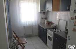 Vanzare apartament 3 camere, 67 mp, parcare,boxa subsol, zona strazii Primaverii