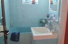 De vanzare apartament 2 camere, 50 mp, garaj, boxa subsol, zona Piata Flora