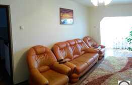 Vanzare apartament 3 camere, 68 mp, parcare, boxa, zona strazii Scortarilor