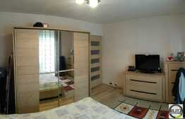 Vanzare apartament 3 camere, 75,31 mp, boxa subsol, zona strazii Bucuresti
