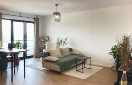 Apartament LUX 2 camere , parcare subteran, zona semi centrala 