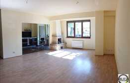 Vanzare apartament 2 camere, 76 mp, garaj, zona Interservisan