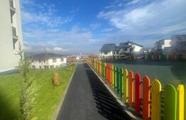 Apartament de vanzare ,  2 camere, 51 mp, zona Vivo 