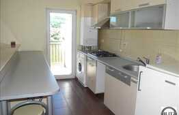 De inchiriat 2 camere, 51 mp, 3 balcoane, parcare, zona strazii Eroilor