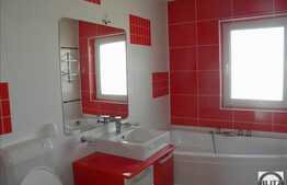 De inchiriat 2 camere, 51 mp, 3 balcoane, parcare, zona strazii Eroilor