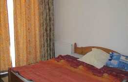 De vanzare apartament cu 2 camere, 49 mp, zona Porii