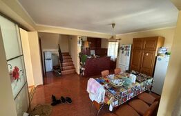 Casa renovata complet si mobilata 110 mp, teren  2160, Vechea, Chinteni