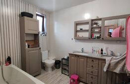 Duplex finisat mobilat 115 mp, la intrare in campenesti, teren 250mp