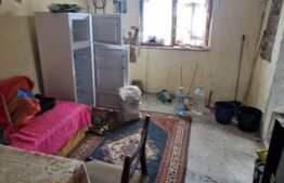 Casa in inima Brasovului sub munti, 1000 mp teren si  livada , 4 camere.