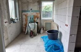 Casa in inima Brasovului sub munti, 1000 mp teren si  livada , 4 camere.