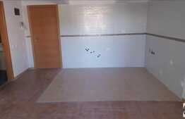 De vanzare apartament 2 camere, 38 mp, garaj, zona Iulius Mall